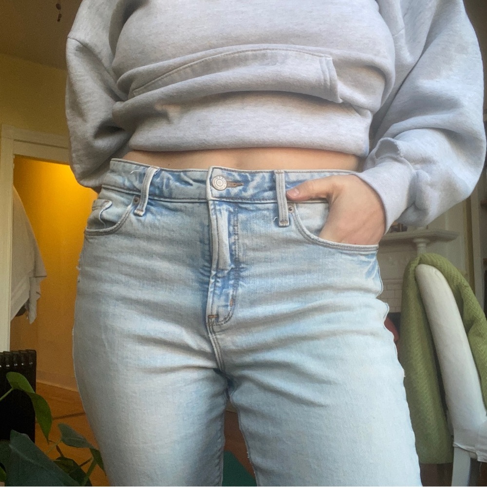 Light wash Blue Jeans